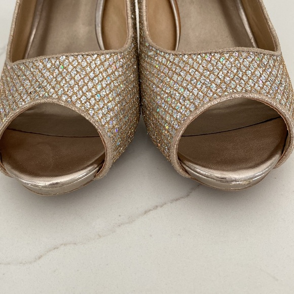 Left & Right Peep Toe Sparkly Heels - Picture 5 of 13